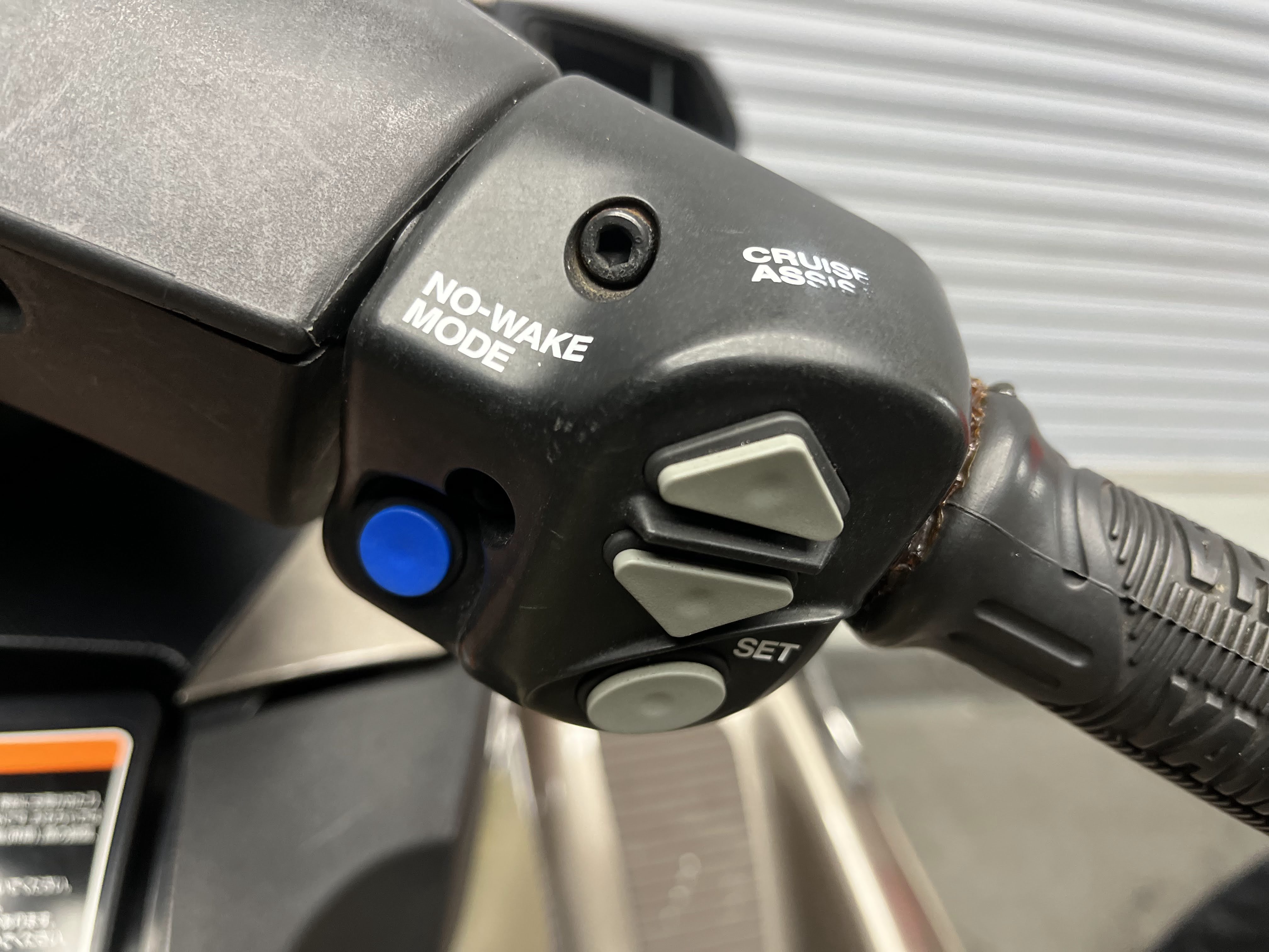 FX-Cruiser SHO '09 213Hours