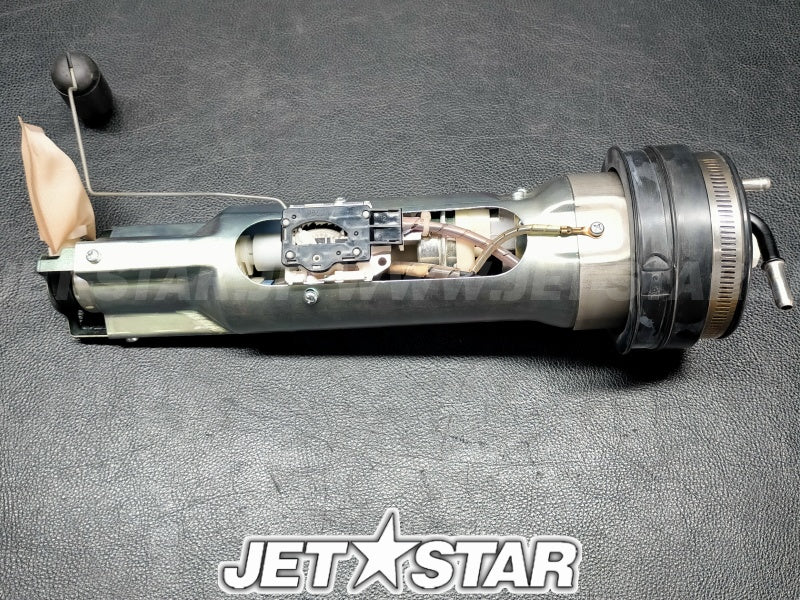 Used 49040-3720 PUMP-FUEL  [K0550-14]