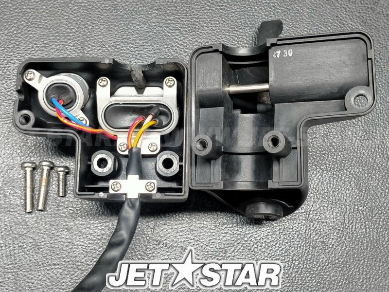 Used 39074-3729 LEVER-ASSY-THROTTLE  [K0550-18]
