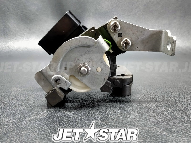 Used 39074-3730 LEVER-ASSY-THROTTLE  [K0550-33]