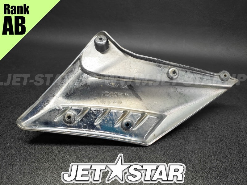 Used F1W-U377G-01-00 ORNAMENT,SIDE RH [X2311-29]