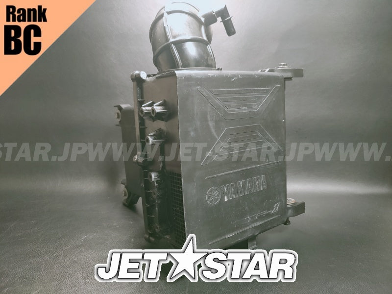 Used 6JF-14410-00-00 AIR CLEANER ASSY [X2312-30]