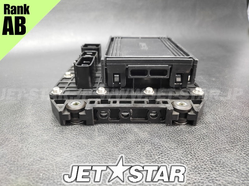 Used 6EX-82170-01-00 FUSE BOX ASSY [X2403-14]