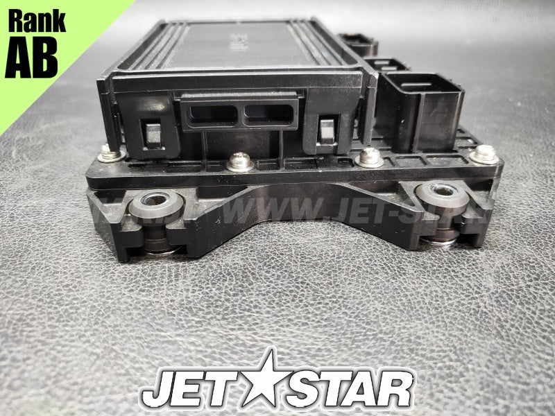 Used 6JC-82170-00-00 FUSE BOX ASSY [X2403-59]