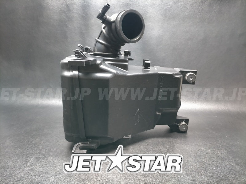 Used 6EY-14410-00-00 AIR CLEANER ASSY [X2404-58]
