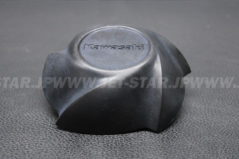 Used 51049-3725 CAP-TANK,FUEL  [X2407-02]
