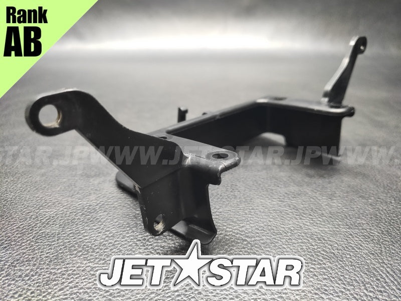 Used GP7-U142K-00-00 FIX, STEERING PAD YMUS(USA) [Y1574-22]