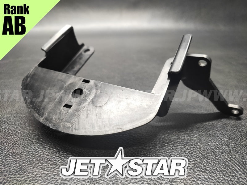 Used GP7-U142K-00-00 FIX, STEERING PAD YMUS(USA) [Y1574-22]