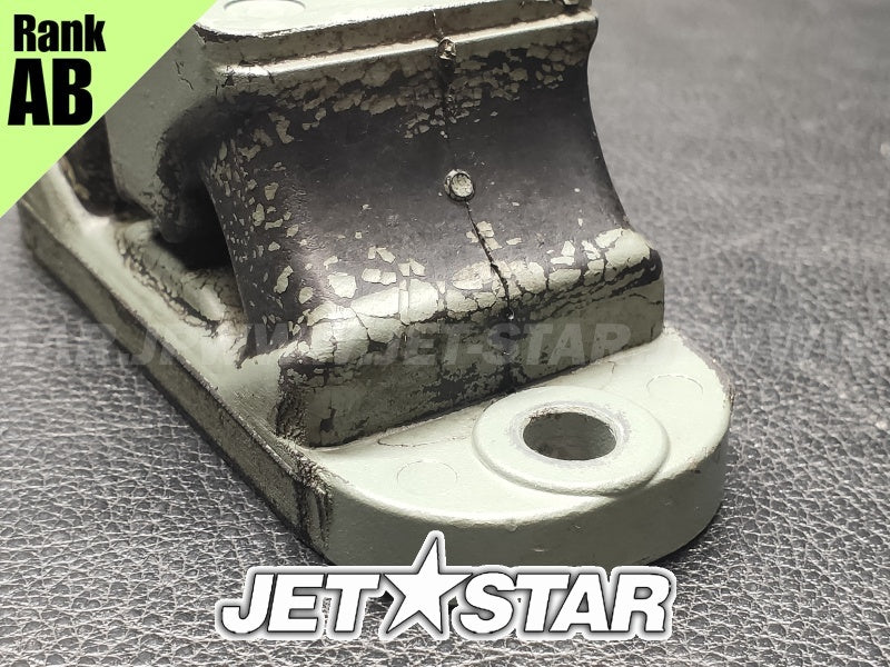 Used 67X-44517-00-5B MOUNT RUBBER [Y1574-28]