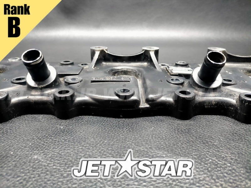 Used 66V-11191-01-8P COVER, CYLINDER HEAD 1 [Y3543-13]