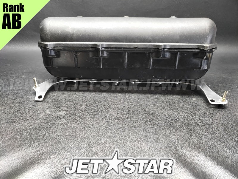Used 65U-14284-01-8P COVER, CARBURETOR 2 [Y6556-03]