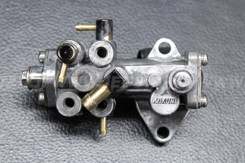 Used 16082-3719 PUMP-ASSY-OIL [K0219-41]