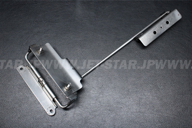 Used 13244-3701 BRACKET,HATCH COVER [K0219-45]
