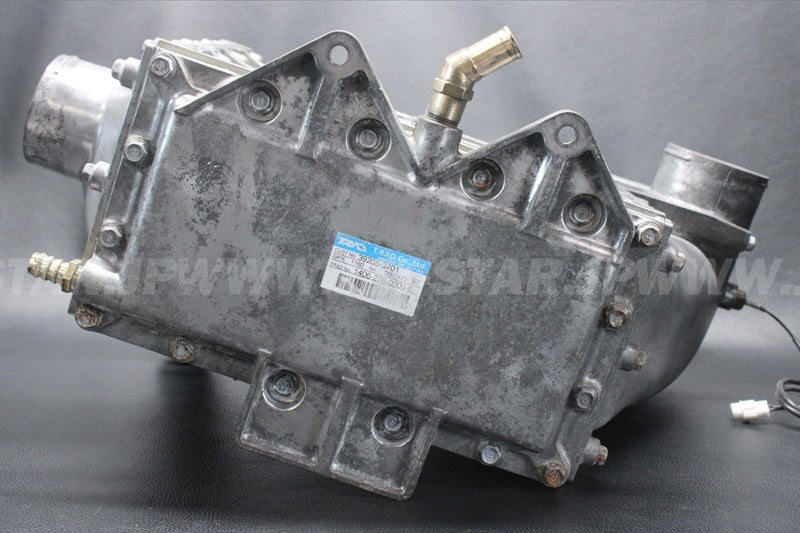 Used 39205-3701 HEAT EXCHANGER,INTERCOOLER  (WITH DEFECT) [K0668-39]