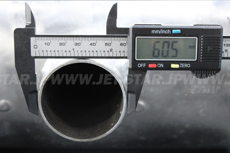 Used 49070-3748 MUFFLER-COMP,2ND  [K0668-47]