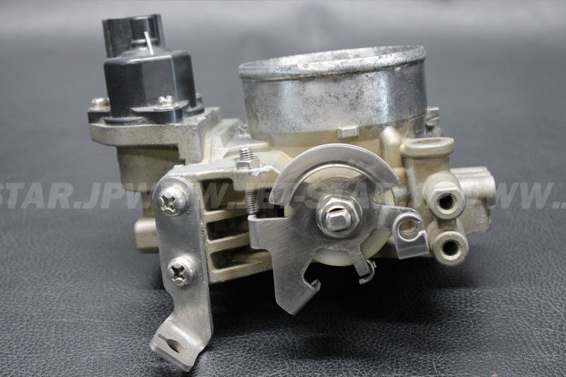 Used 16163-3712 THROTTLE-ASSY,AC60 [K0668-53]