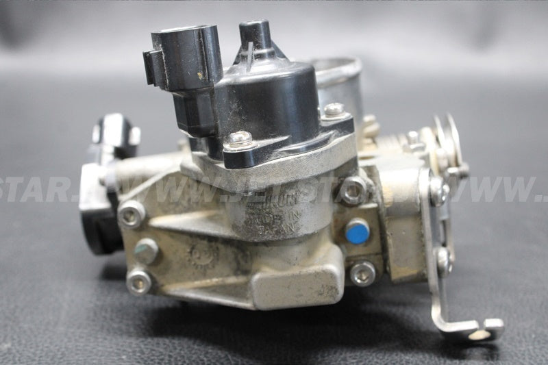 Used 16163-3712 THROTTLE-ASSY,AC60 [K0668-53]