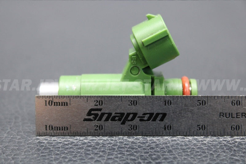 Used 49033-3708 NOZZLE-INJECTION  [K0668-56]