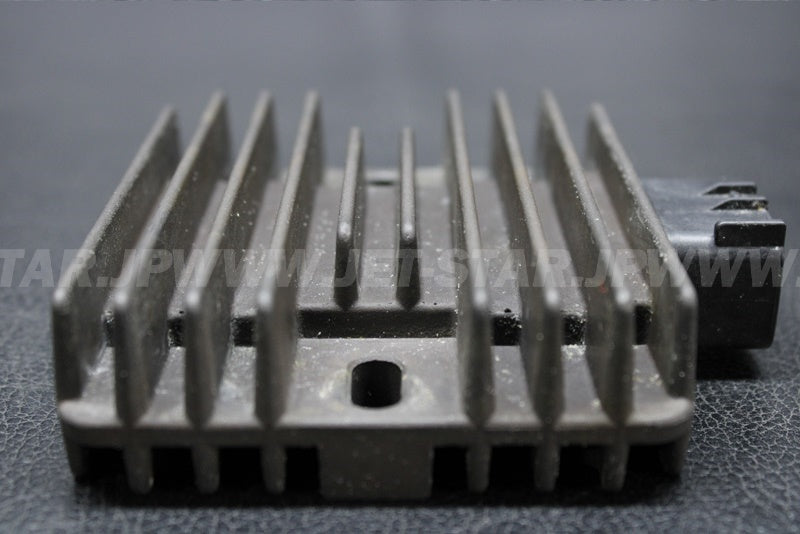 Used 21066-3718 REGULATOR-VOLTAGE  [K0956-10]