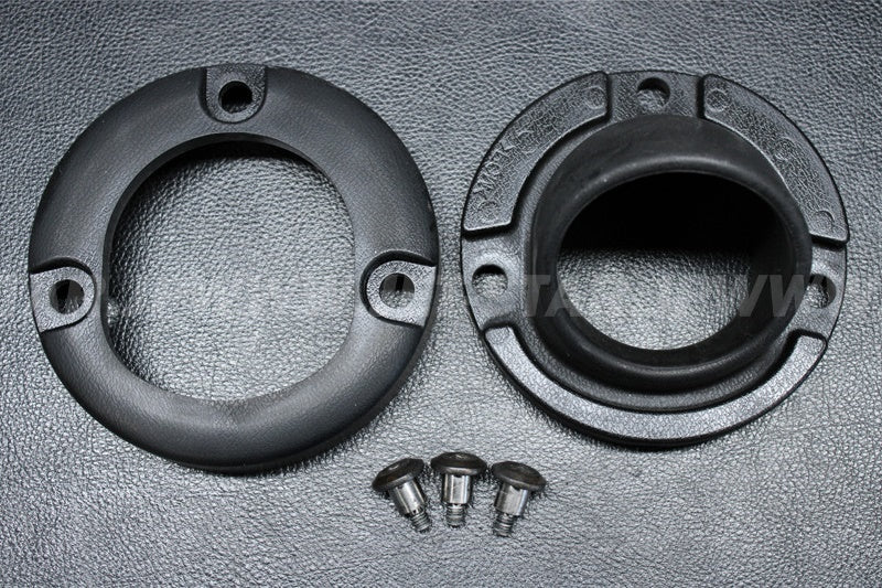 Used 13280-3718 HOLDER,EXHAUST VALVE  [K0956-23]