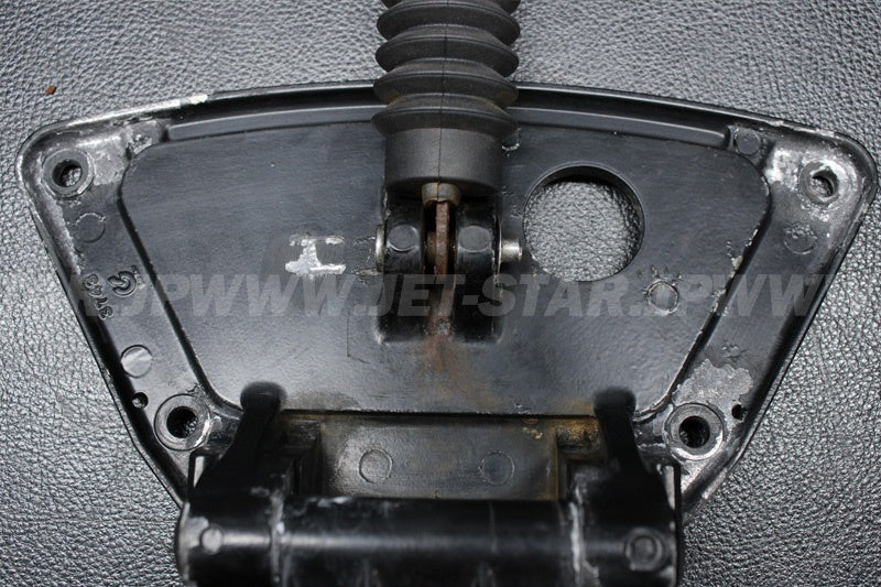 Used 92161-3778 DAMPER,HATCH [K0956-27]