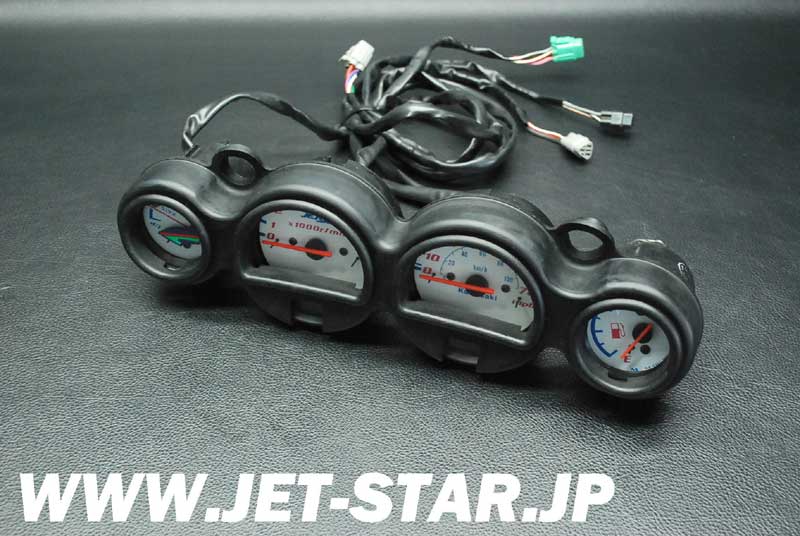 Used 25005-3702 SPEEDOMETER,MPH [K110-060]