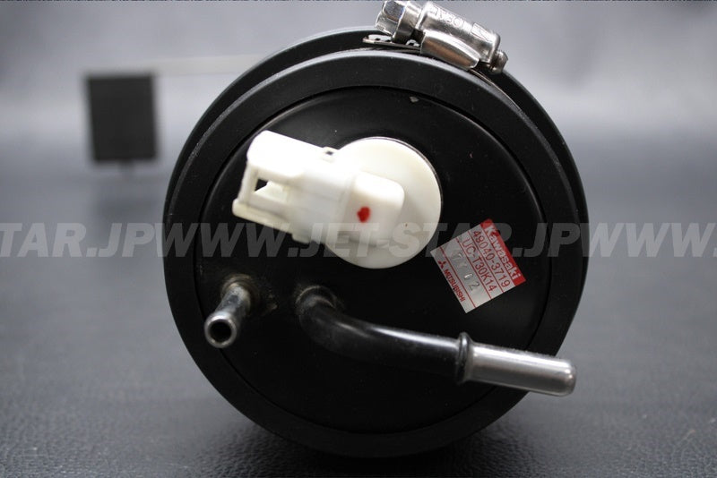 Used 49040-3719 PUMP-FUEL  [K1193-15]