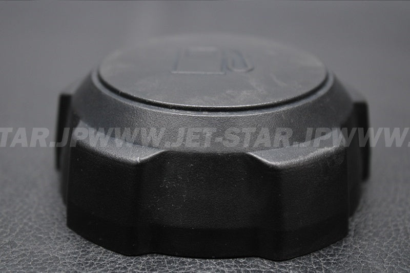 Used 51049-3726 CAP-TANK,FUEL  [K1193-16]