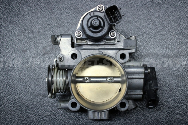 Used 16163-3712 THROTTLE-ASSY,AC60 [K1193-51]
