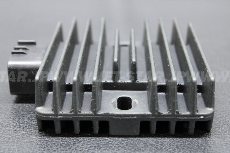 Used 21066-3718 REGULATOR-VOLTAGE  [K1660-13]