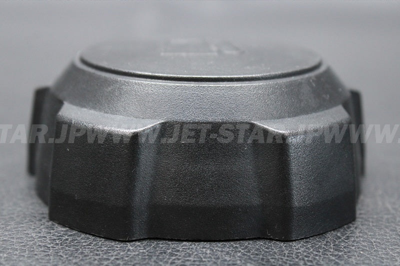 Used 51049-3726 CAP-TANK,FUEL  [K1660-20]
