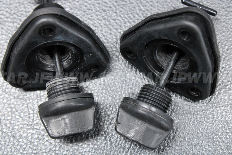 Used 13227-3721-6Z HOUSING,DRAIN PLUG  [K1660-26]