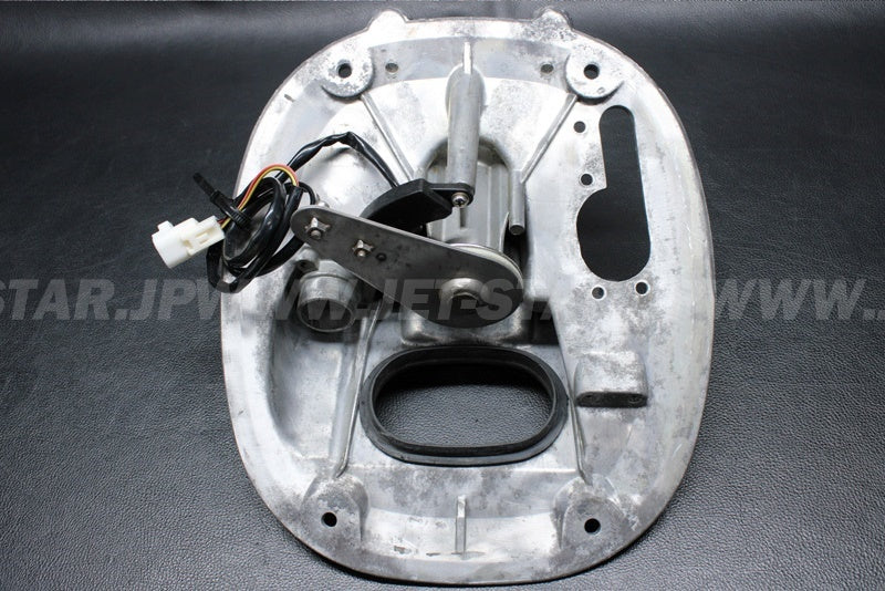 Used 11047-3759 BRACKET,HANDLE HOLDER  [K1806-18]