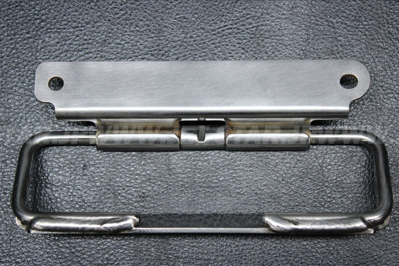Used 53009-3725 HINGE,HATCH COVER  [K1806-26]
