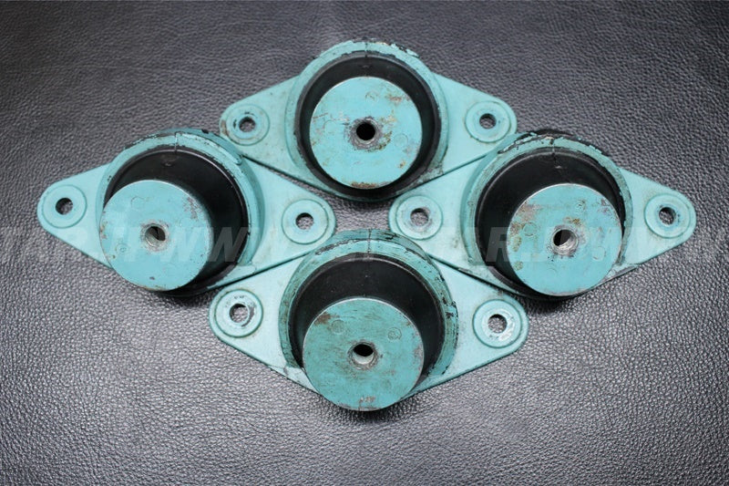 Used 92160-3838 DAMPER,ENGINE MOUNT  [K1808-14]