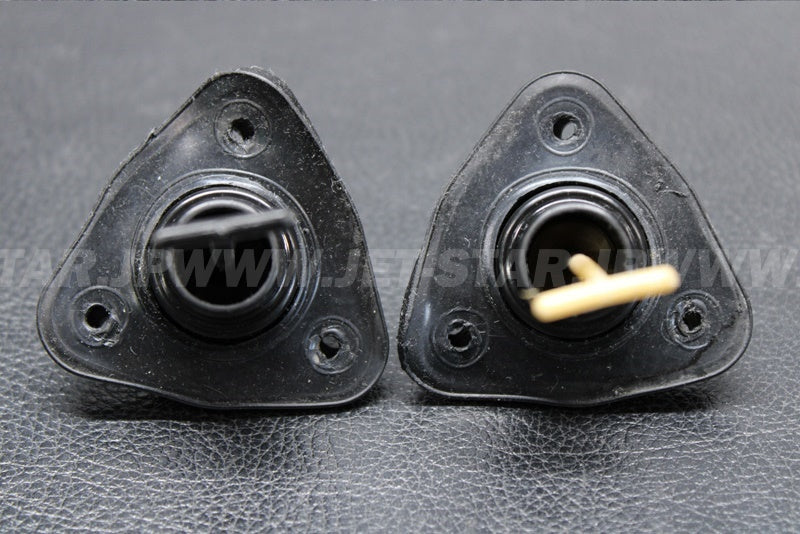 Used 13227-3721-6Z HOUSING,DRAIN PLUG  [K1808-27]