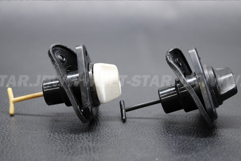 Used 13227-3721-6Z HOUSING,DRAIN PLUG  [K1808-27]
