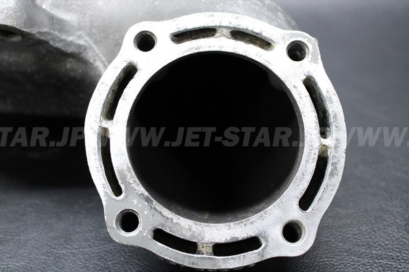 Used 18180-3724 BODY-MUFFLER [K1808-44]