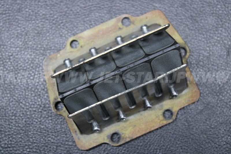 Used 12022-3703 VALVE-REED [K1808-54]
