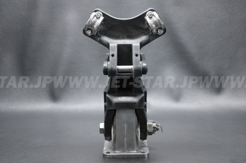 Used 46012-3730 HOLDER-HANDLE,LWR  [K2740-18]