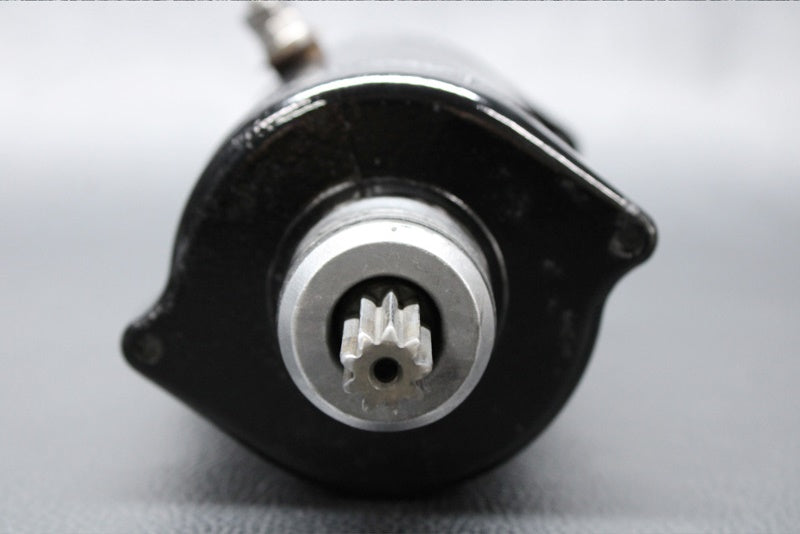 Used 21163-3721 STARTER-ELECTRIC [K2740-47]