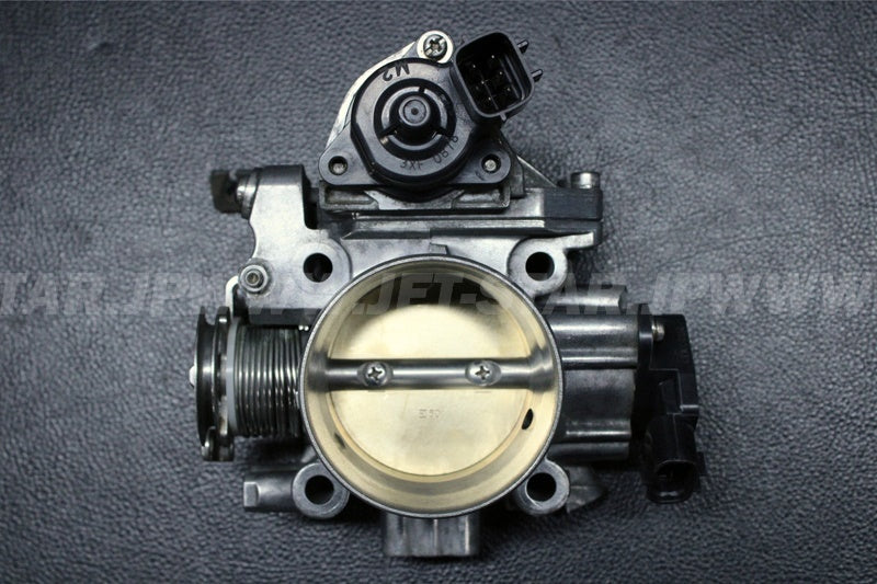 Used 16163-3712 THROTTLE-ASSY,AC60 [K2740-57]