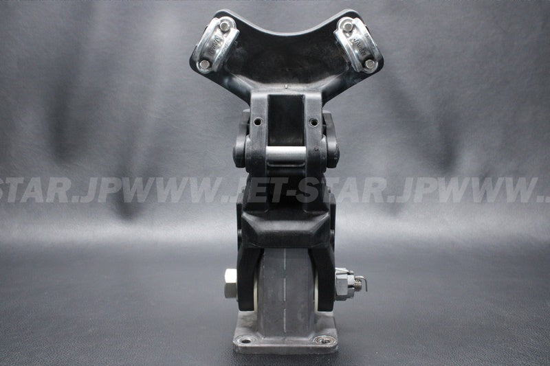 Used 46012-3730 HOLDER-HANDLE,LWR  [K3327-22]