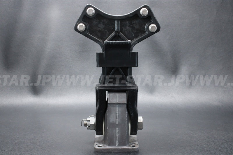 Used 46012-3730 HOLDER-HANDLE,LWR  [K3327-22]