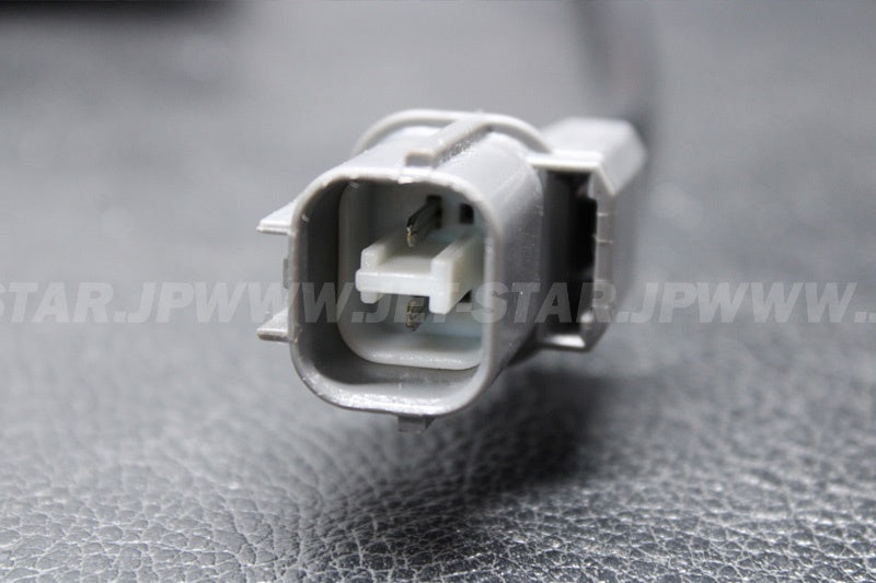 Used 21121-0720 COIL-IGNITION  [K3327-35]