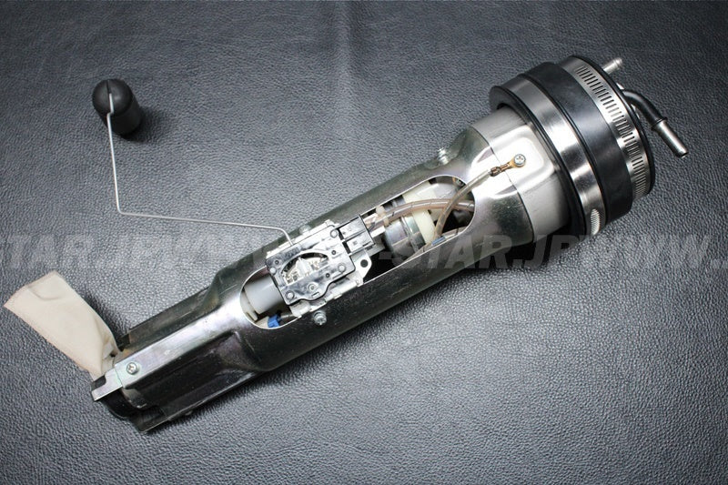 Used 49040-3720 PUMP-FUEL  [K3790-20]
