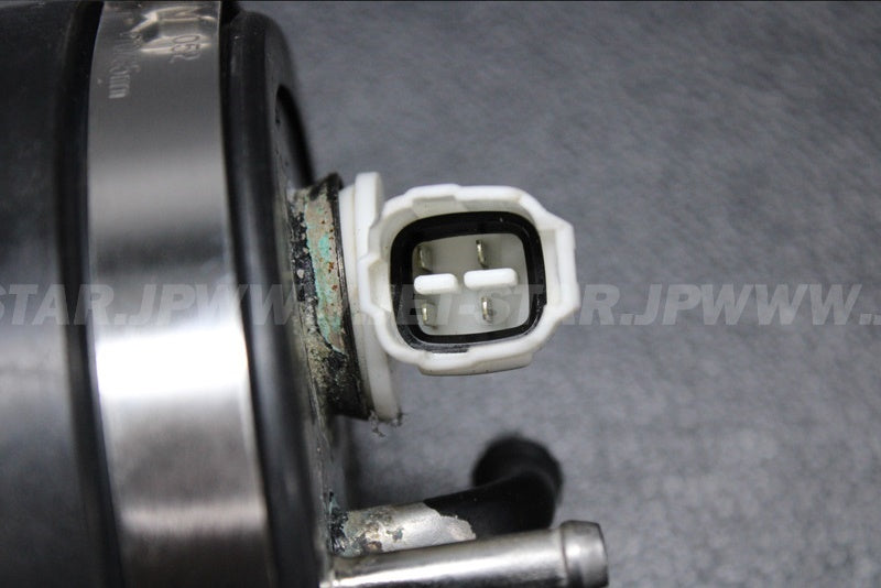 Used 49040-3720 PUMP-FUEL  [K3790-20]