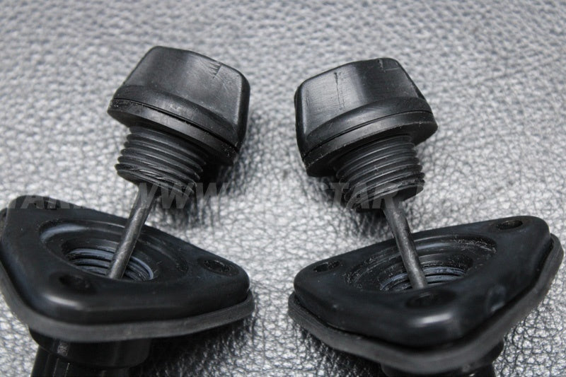 Used 13227-3721-6Z HOUSING,DRAIN PLUG  [K3790-29]