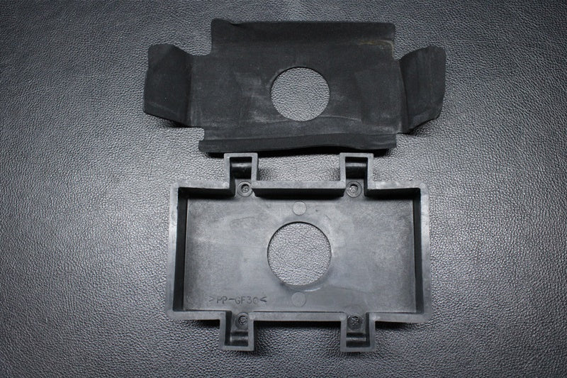 Used 32097-3709 CASE-BATTERY  [K3911-10]