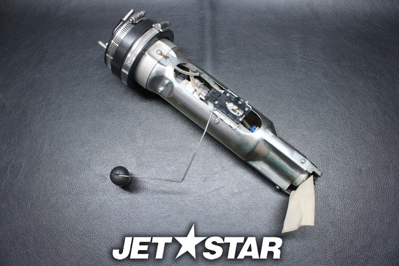 Used 49040-3720 PUMP-FUEL  [K3911-19]